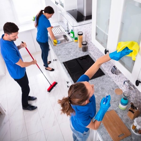 Few reasons to book Fantastic Services for and End of Tenancy Cleaning in Clapham