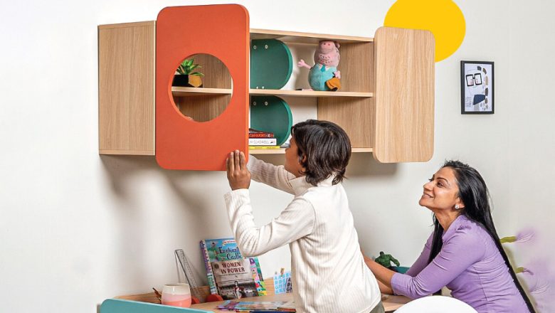 How to select best Wall Shelf for Kids Room