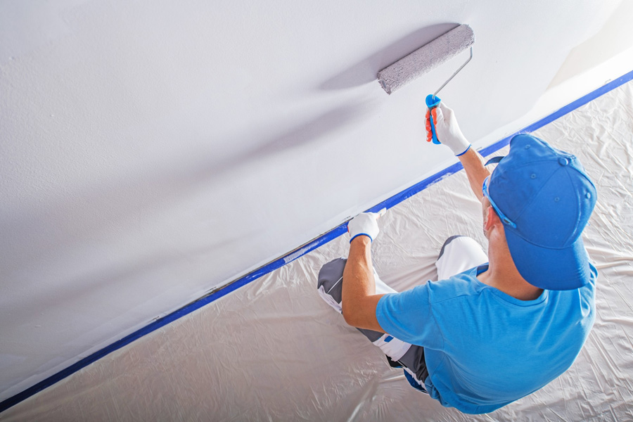 How Much Does a Painter and Decorator Cost in the UK