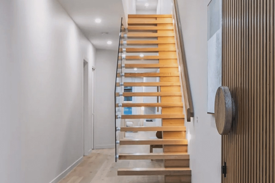 Carpet on Stairs Why Most People Regret Keeping It